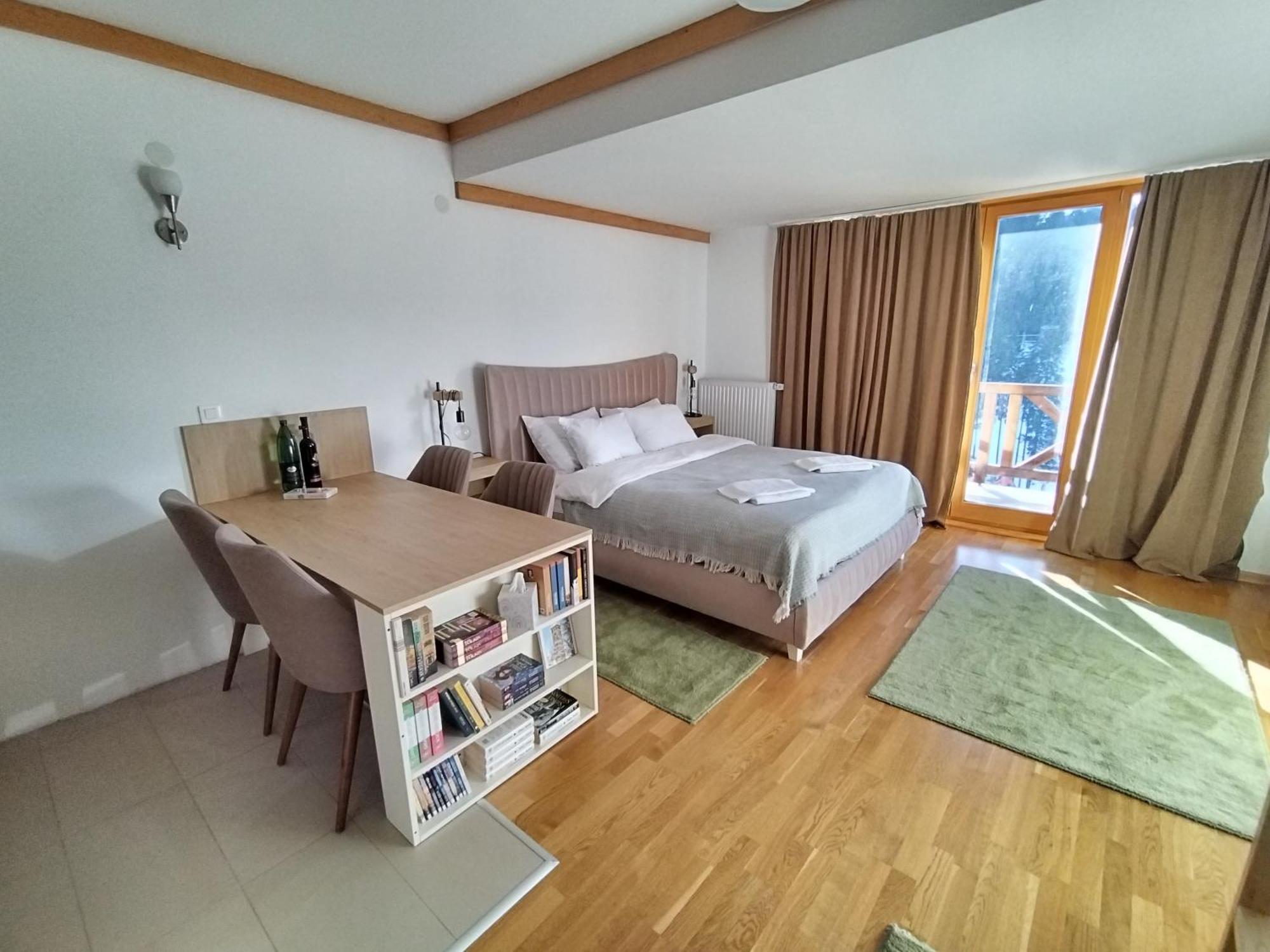 452 Sa Pogledom Na Stazu Vucko Private Host Jahorina